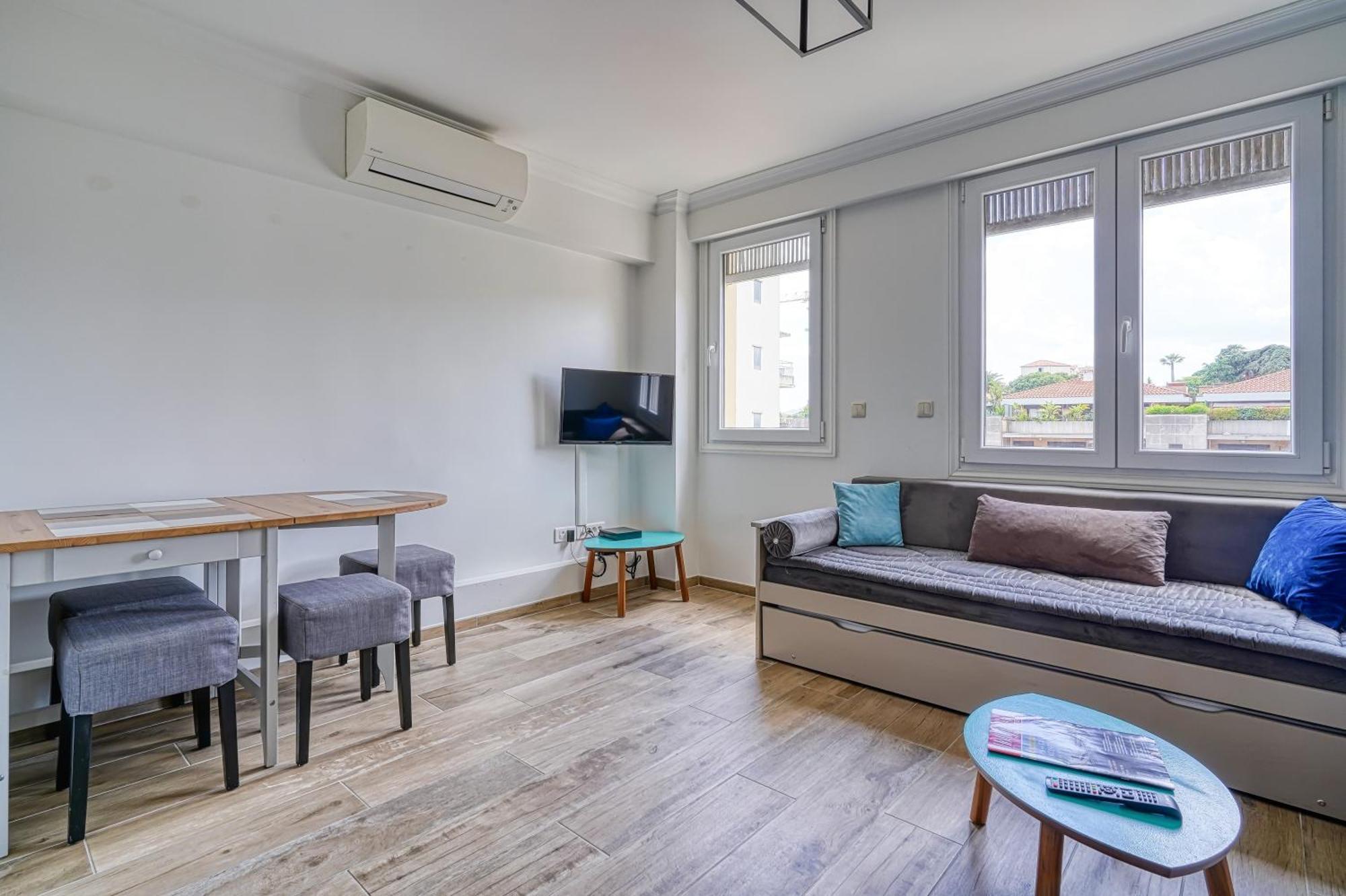 Le Marignan Apartamento Cannes Exterior foto